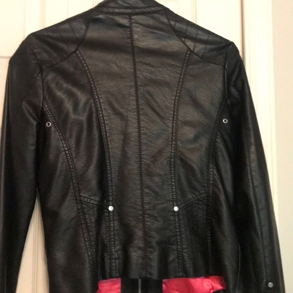 Faux leather jacket - Picture 2 of 3